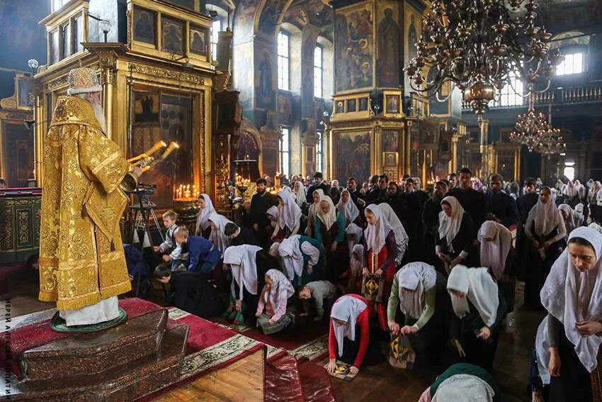 Рогожский храм старообрядцы. Старообрядческий храм на Рогожской. Рогожская Слобода старообрядцы. Возглас в церковном богослужении 6 букв