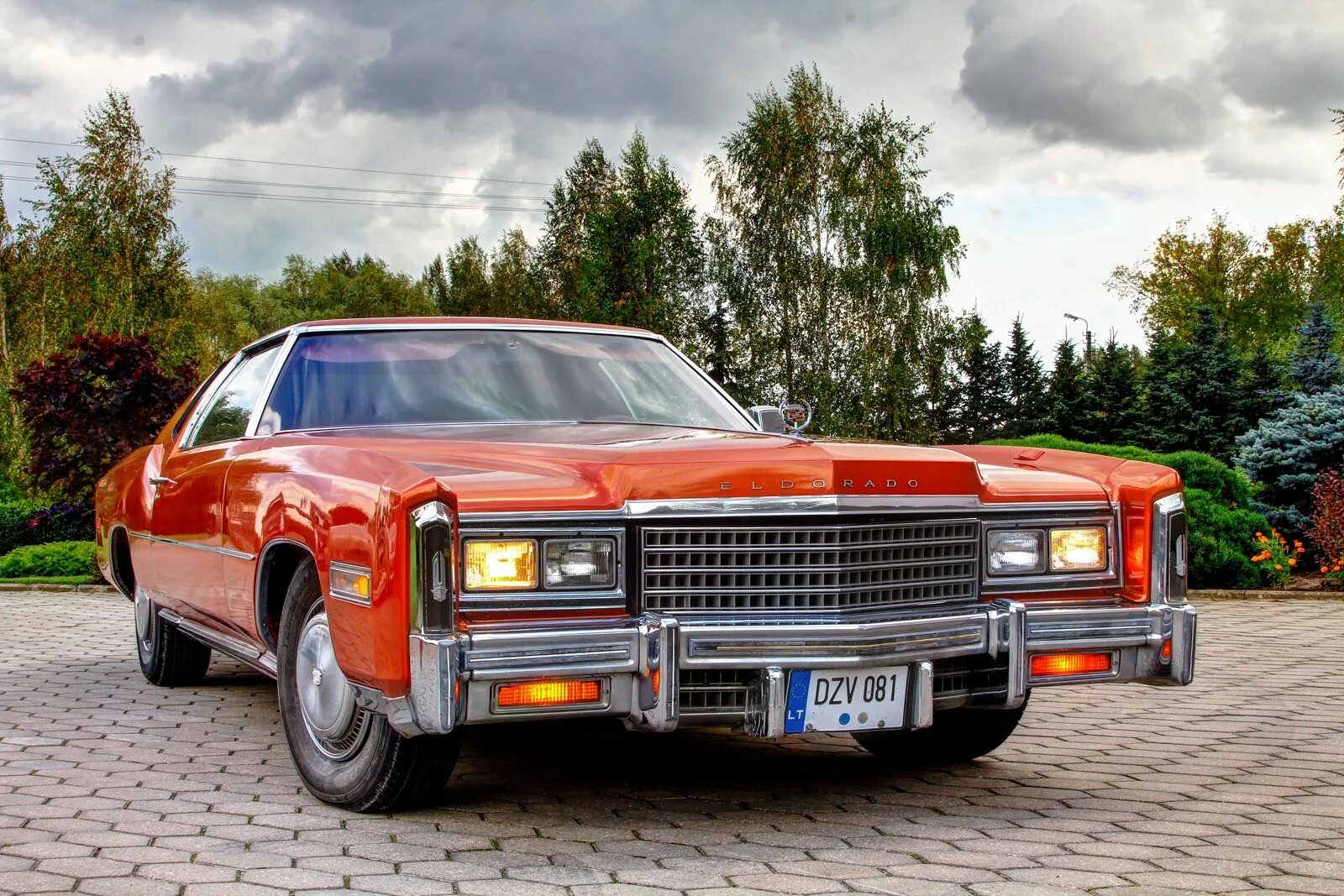 Американские машины 70. Cadillac Eldorado 1978. Cadillac Eldorado. Cadillac Eldorado '77. Cadillac Eldorado в России.