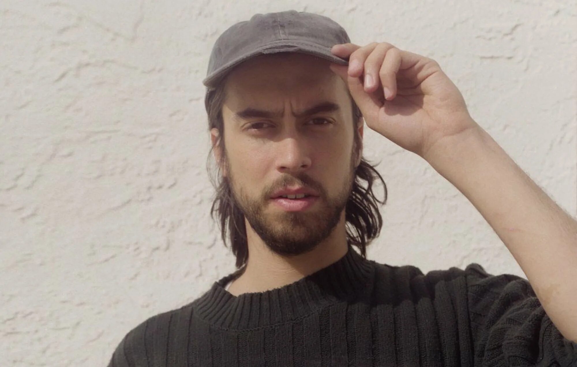 Sometimes alex g. Alex g исполнитель. Alex gam певец. Sometimes alex g. Обитатели холмов кровь и кровавая баня.