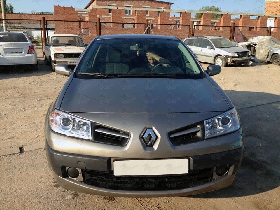 Megane 2 фары. Линза рено меган 2. черные фары рено меган 2. оптика рено меган 2.