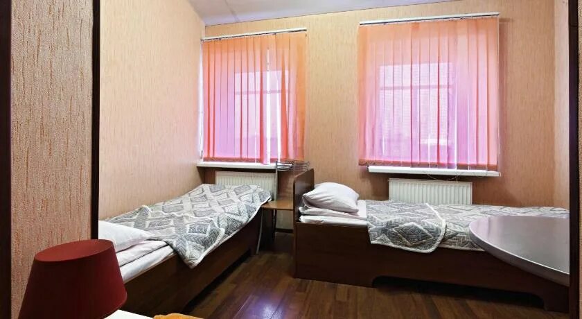 Санкт-петербург улица тамбовская 11. Тамбовская 11 санкт-петербург отель. Петербург тамбовская 11 отель. Гостиница ra санкт-петербург. Отель ра тамбовская 11.