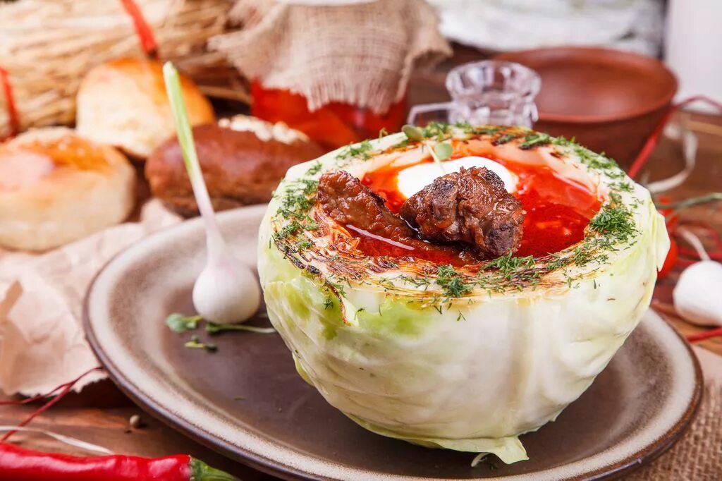 Традиционные белорусские блюда. Белорусская кухня. Русская национальная кухня. Белорусская кухня. Подача национальных блюд.