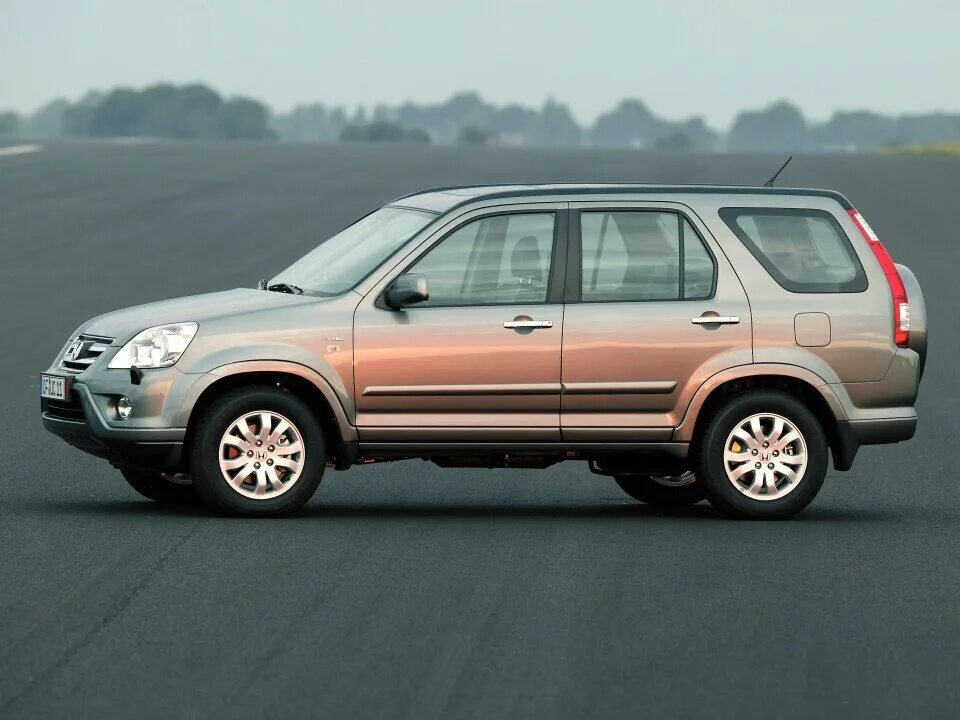 Хонда СРВ 2 поколения. Honda CR-V 2005. Honda CRV 2 2006. Хонда ЦРВ 2 кузов.