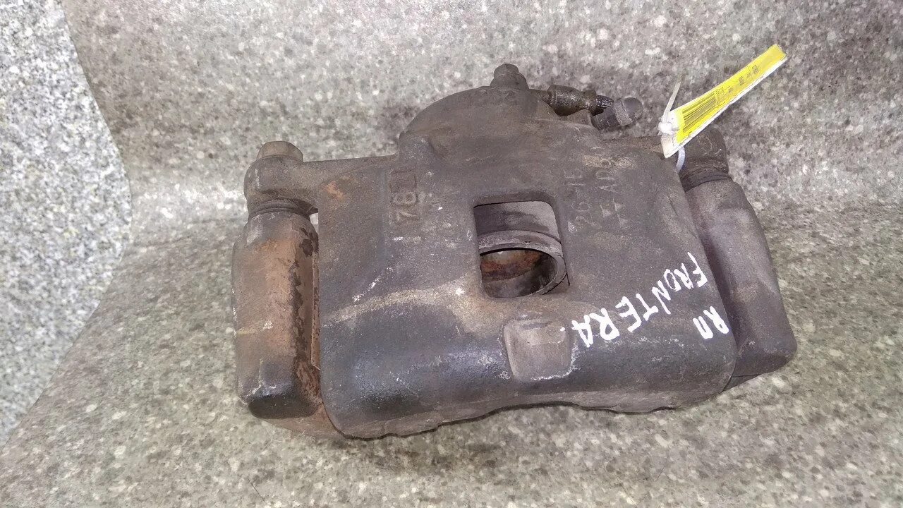 Опель фронтера а 2. Суппорт передний опель фронтера. Суппорт фронтера. Htvrjvgktrn суппортов nk опель фронтера б. Суппорт опель фронтера б передние артикул.