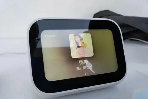 Xiaomi колонка с дисплеем