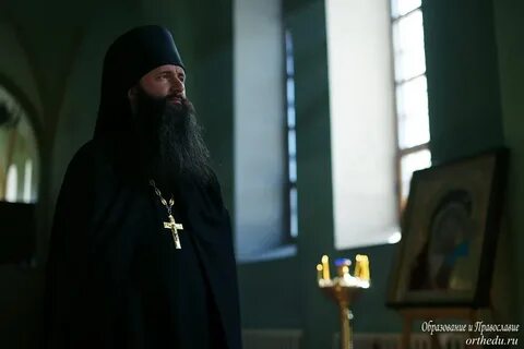 Святой отец мужского монастыря