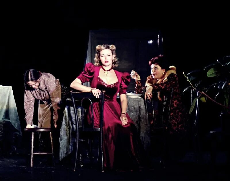 театр максима горького ростов-на-дону. театр драмы максима горького ростов-на-дону. спектакль женитьба театр горького. ростов драма. театр горького ростов.