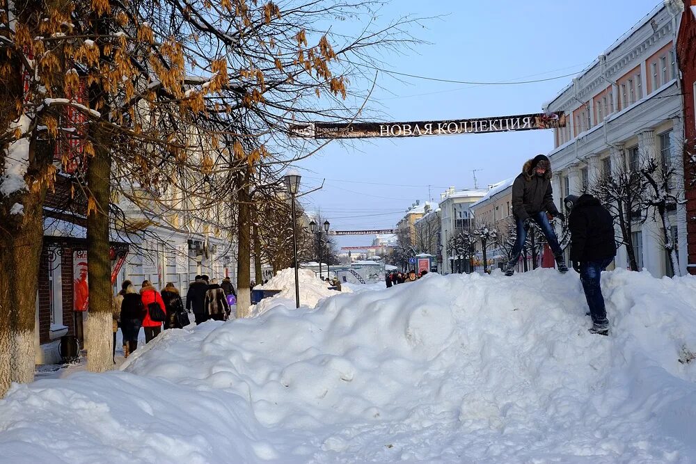 Куда сходить в твери зимой. Тверь зима. зимняя тверь. тверская зимой. тверь центр зимой.
