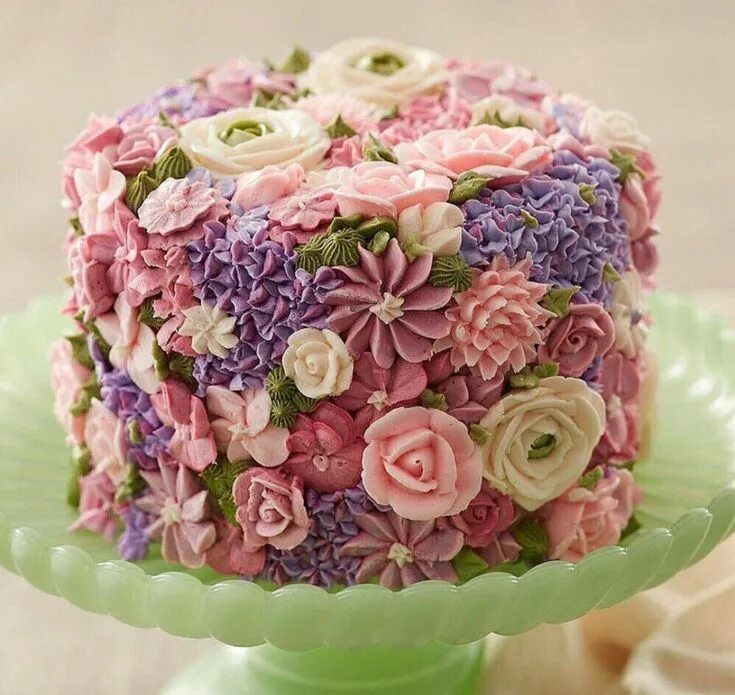 Cake decorating. Красивые торты. Красивые кремовые торты. Торт с цветами. Украшение торта цветами.