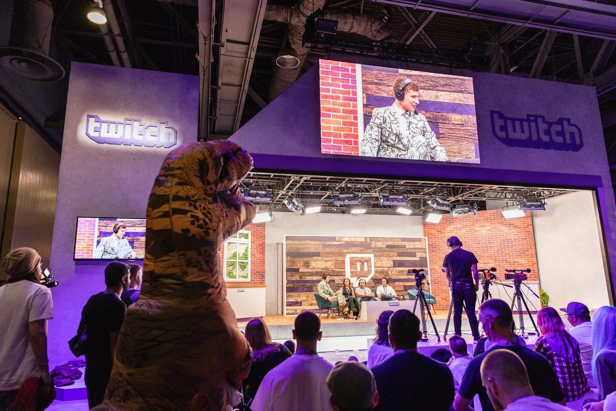 Twitch con. Twitch con