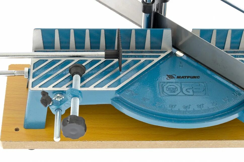 циркулярная пила под 45 градусов. стусло поворотное с ножовкой gross 22759. стусло stanley 1-20-800 поворотное 560 мм. Yilmaz kd 305. стусло 45 градусов.