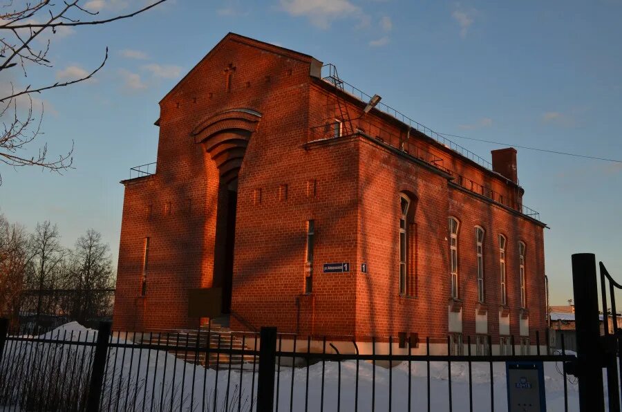 церковь пятидесятников в орле. батайск церковь пятидесятников христиан веры евангельской. пятидесятники церковь. церковь пятидесятников нижний новгород. церковь пятидесятников в москве.