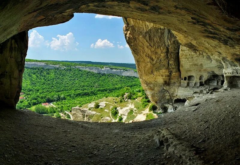 Пещерный город Качи-Кальон На батареях солнечных