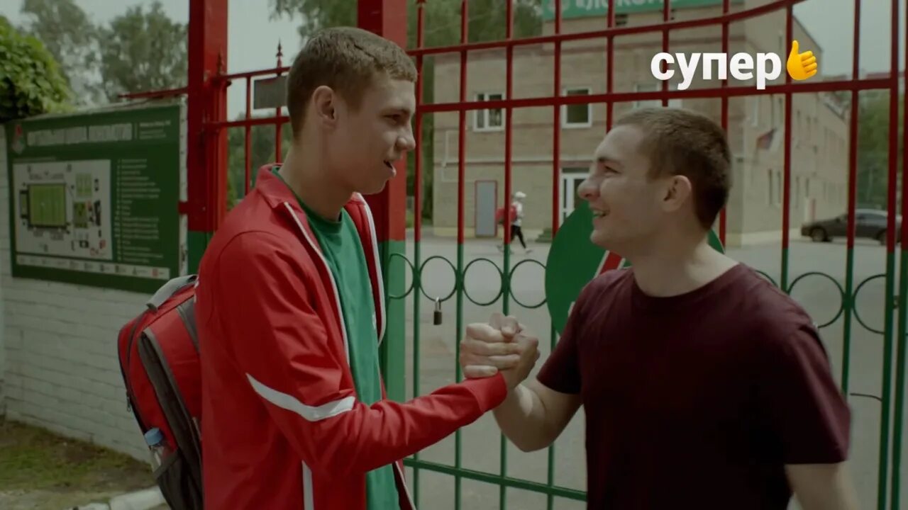 вне игры после на ножах. николай калиничев актер вне игры. вне игры после на ножах. сериал про футбол на тнт. вне игры после на ножах.