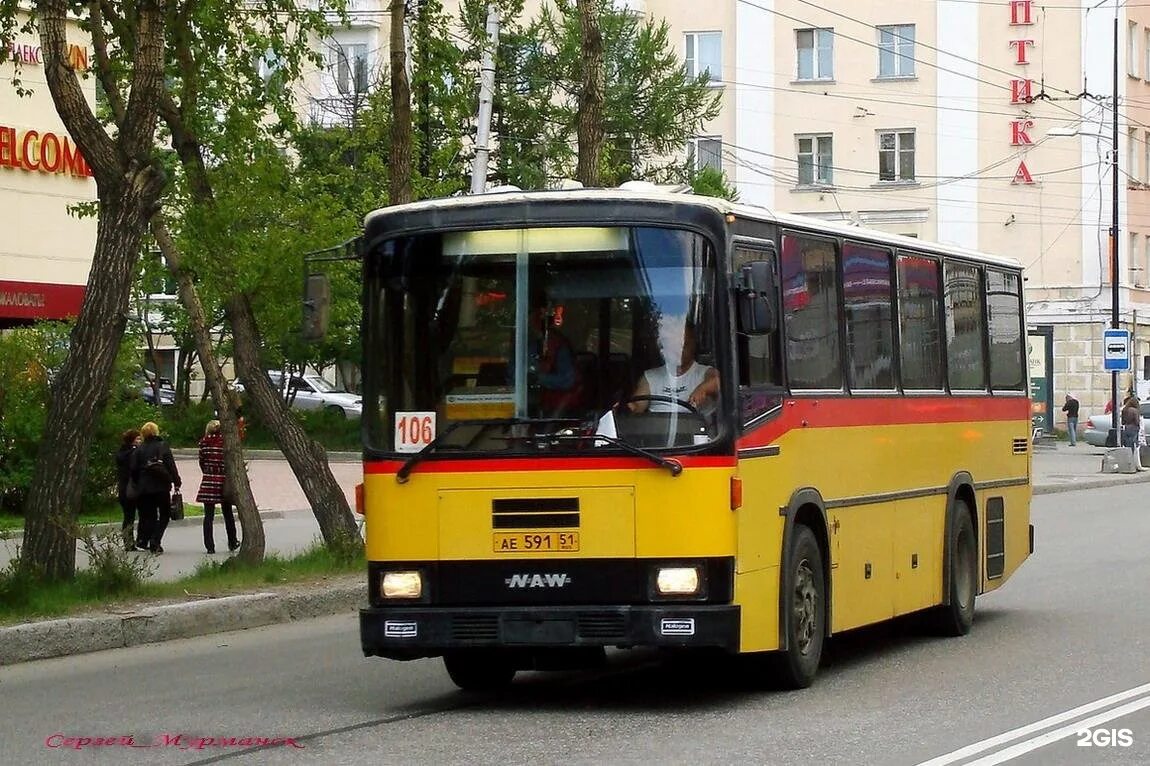 Мурманский автобус. 106 Автобус Мурманск. Автобуса 106«Мурманск - аэропорт». Мурманский автобус покажи. Октябрьский б класс 106 автобус