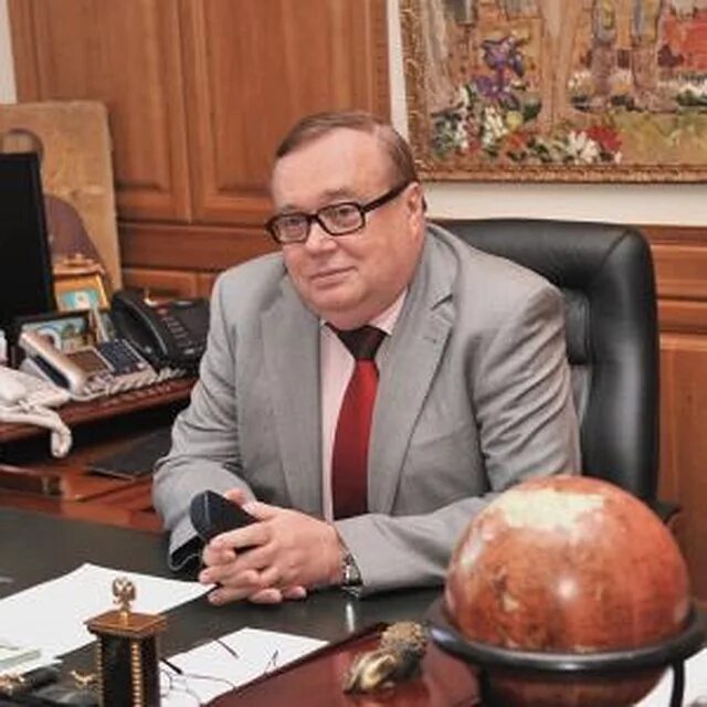 Почта ректора. Почта ректора. Хусейн волгоград. Рогалев андрей николаевич мэи. Ректор спбгукит александр евменов.