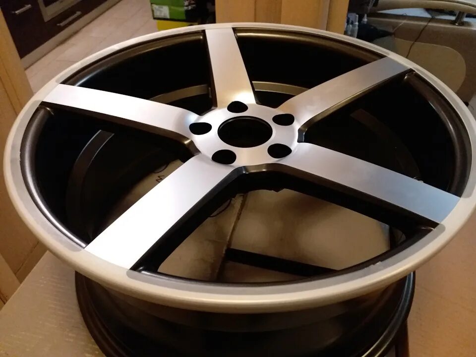 Диски 5 звезд. Диски race ready r16 css9135. sakura wheels 9135 r 19 5х105. колесный диск sakura wheels 9135 8.5x19/5x105 d73.1 et35 темно-серый с полировкой. sakura wheels 9135 16 5*114,3.