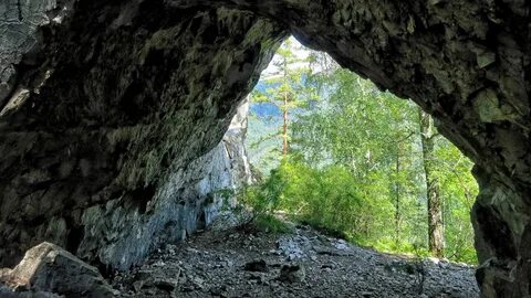 Пещеры алтайских гор