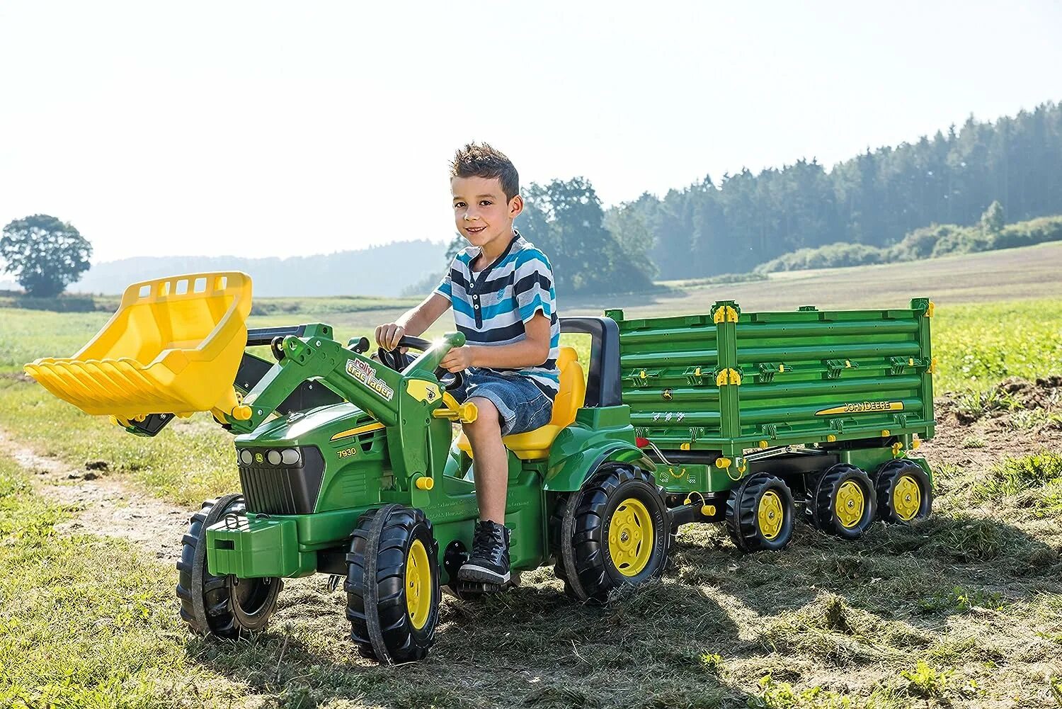 Детские трактора для детей. John Deere 7930 детский педальный. Детский трактор Джон Дир. Трактор Джон Дир с прицепом. Rolly Toys 7930.