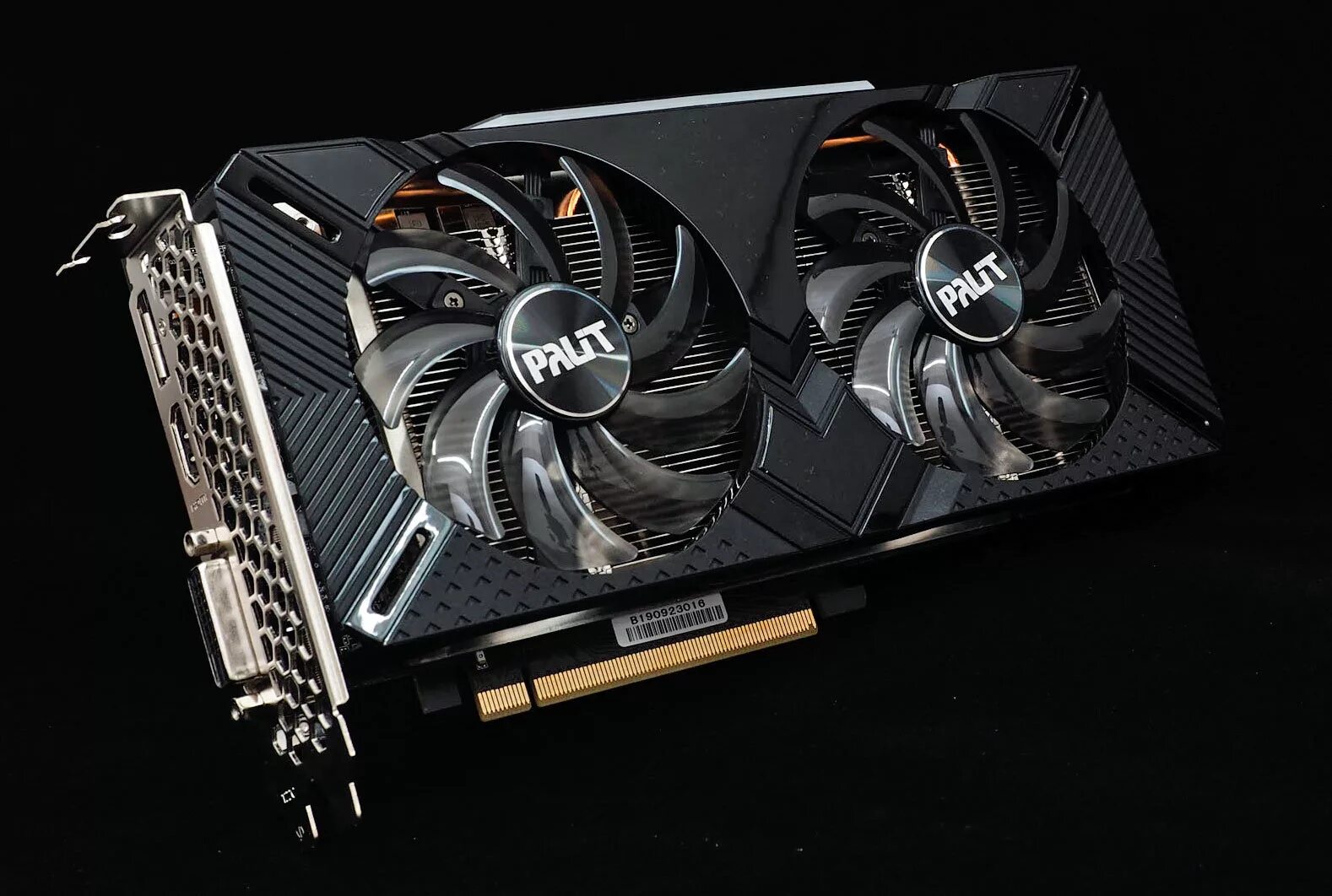 Geforce 1660 super gaming pro. GEFORCE GTX 1660 super. Видеокарта GEFORCE GTX 1660 super. GTX 1660 super 6gb. Видеокарта GTX 1660 ti.