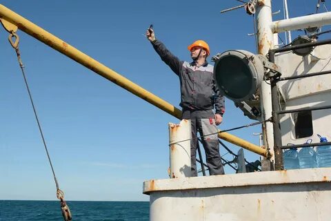 Проведение морских научных исследований