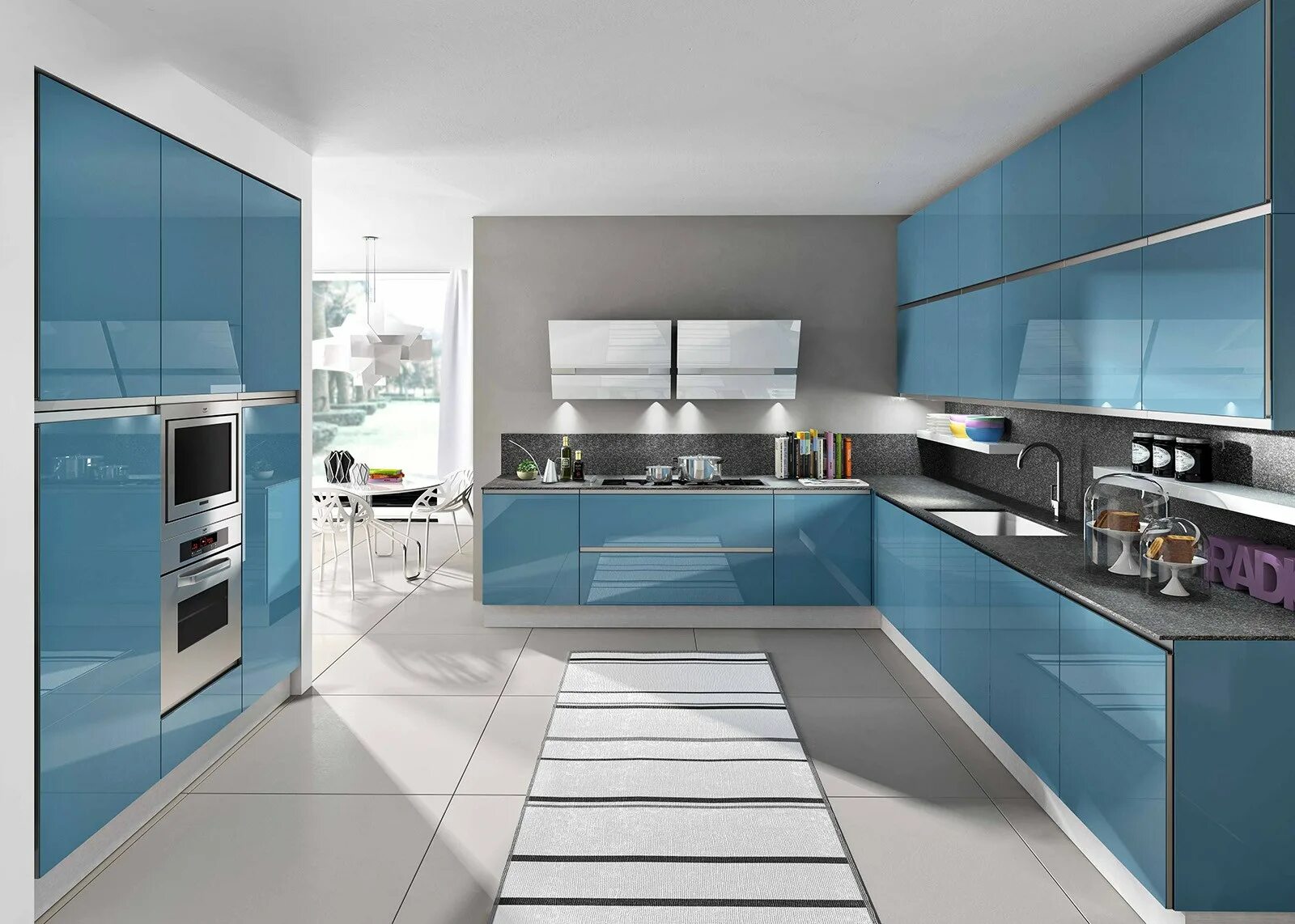 кухня в холодных тонах. современные кухни. яркий кухонный гарнитур. сочетание цветов на кухне. синий кухонный гарнитур.