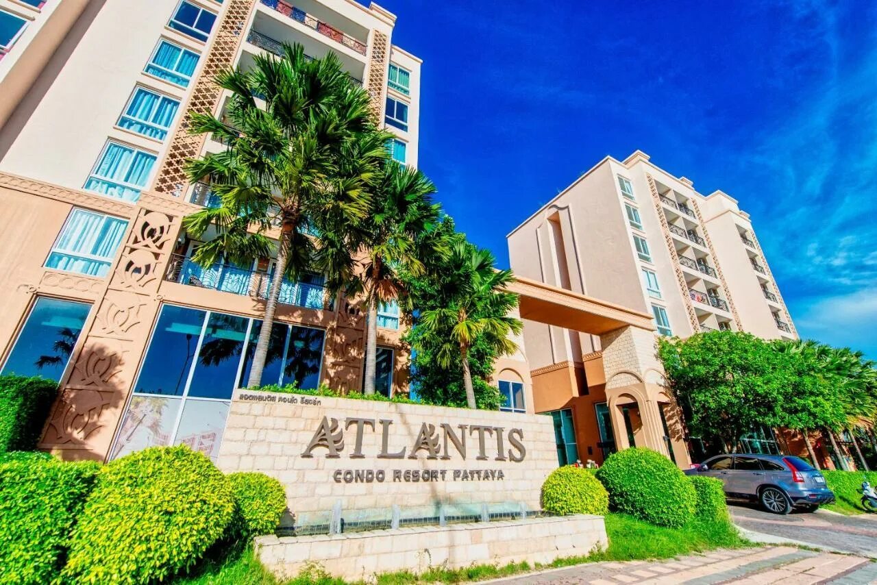 Atlantis condo. Атлантис Кондо Паттайя. Отель Атлантис Паттайя. Паттайя Джомтьен. Грин парк Паттайя.