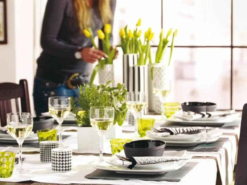 Spring table