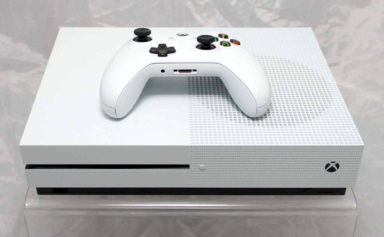 Xbox one s 1000 ГБ. Xbox 1 s 1 TB. Xbox one s 2016. Xbox one s 2022. Купить xbox one дешево