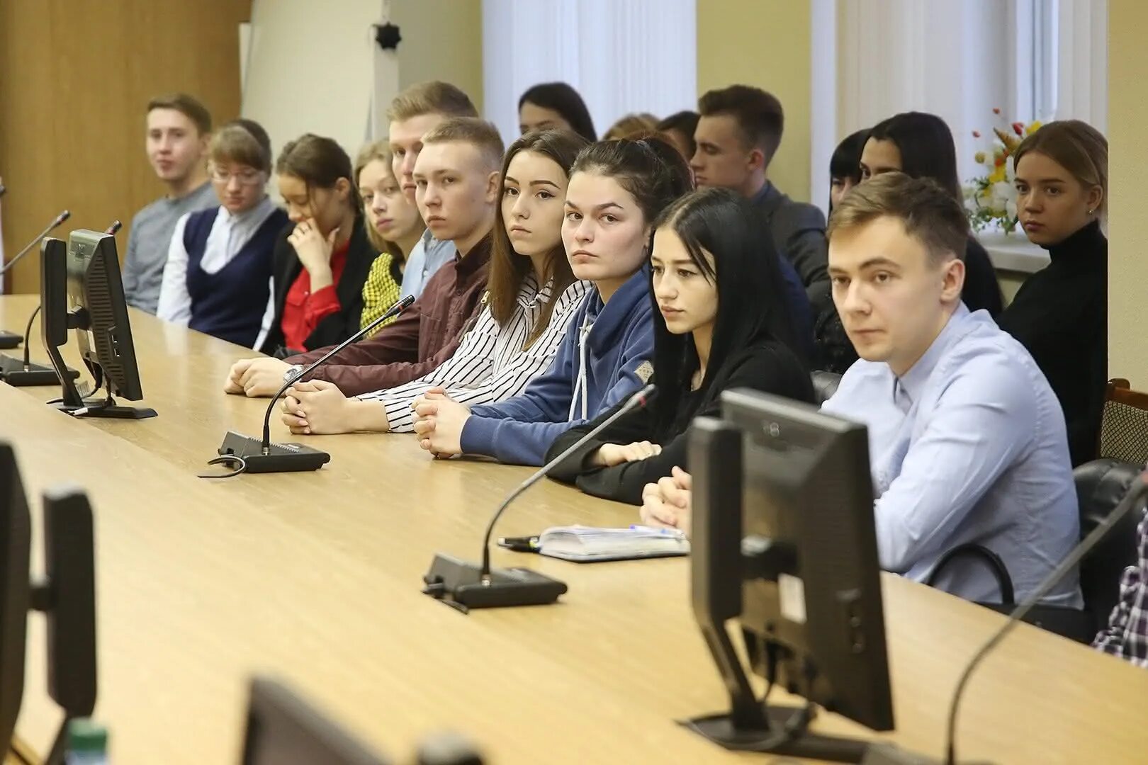 Вятгу институты. Вятгу 14 корпус внутри. Современные студенты россии на практике. Вятгу студенты. Вятгу аудитории.