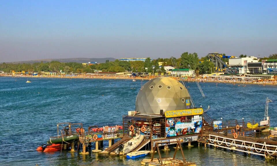 Погулять в анапе. Воднолыжный парк Анапа. Воднолыжный стадион парк Анапа. Воднолыжный парк «море удовольствия». Парк море удовольствия Анапа.