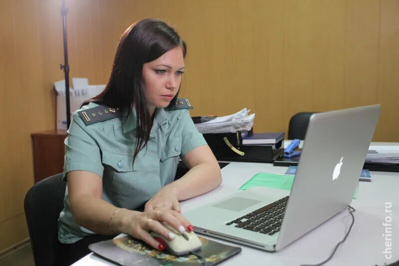 Приставы деловой проезд. Судебные приставы череповец.