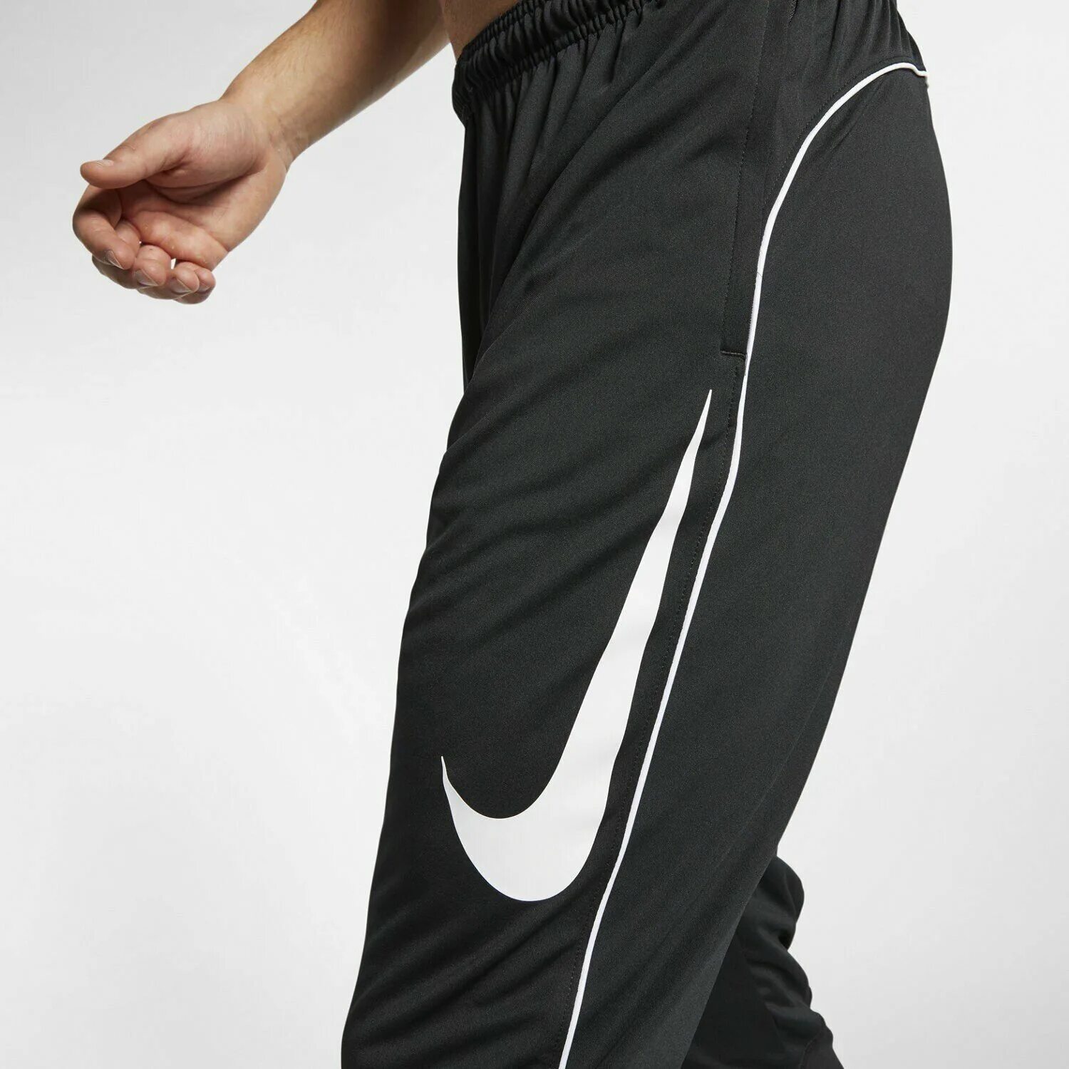 Спортивные штаны Nike Dri Fit мужские. Nike штаны 2022. Nike FC штаны. Брюки мужские Nike Sportswear Club. Купить мужские спортивные nike