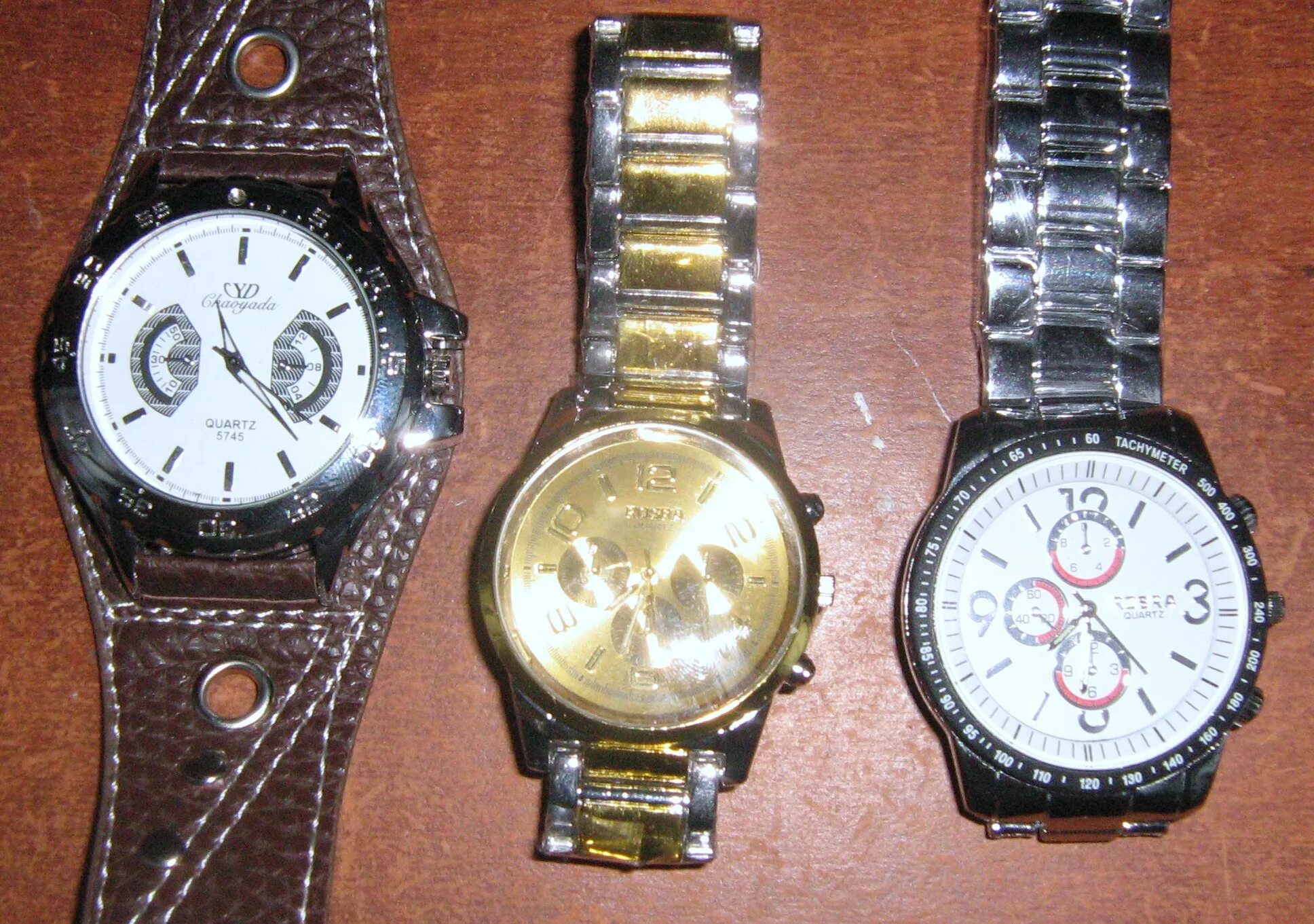 Название часов в китае. Китайские часы. Качественные часы из Китая. Китайские часы Мировых брендов дешевые. Часы в Китае.