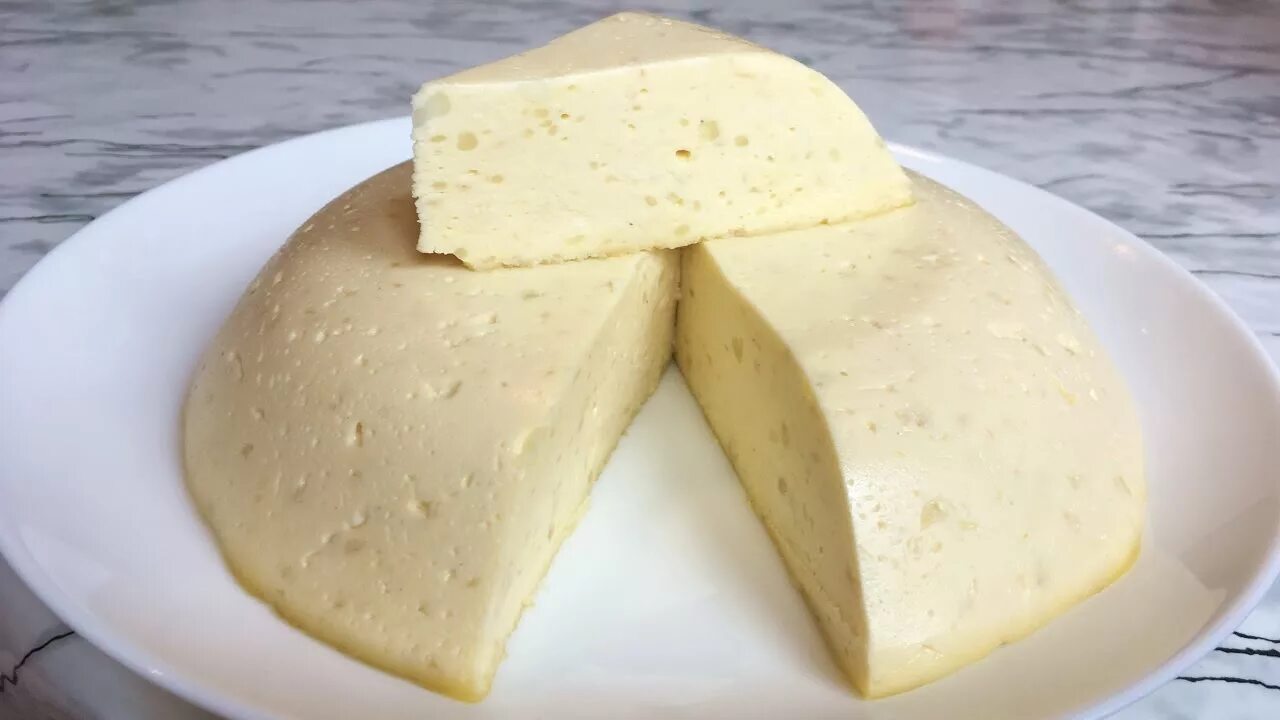 Домашний сыр. Сыр из творога. Домашний сыр из творога. Домашний сыр из молока.