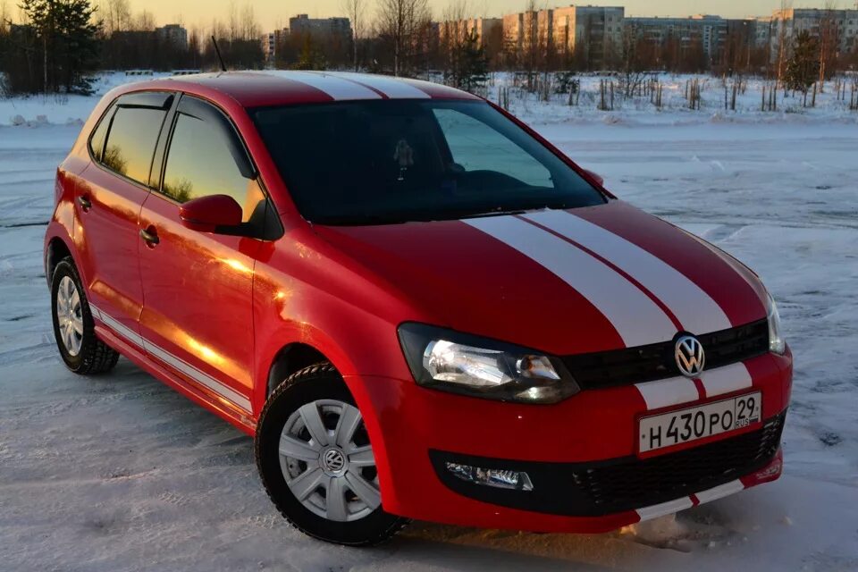 Volkswagen Polo хэтчбек 2008. Фольксваген поло хэтчбек 2007. Volkswagen Polo 2010 хэтчбек. Фольксваген поло хэтчбек 2010.