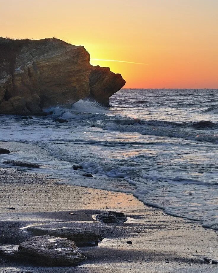 Одесское море. Черное море Одесса. Украина Одесса море. Черное море Одесса берег моря. Пейзаж черное море Одесса берег моря.