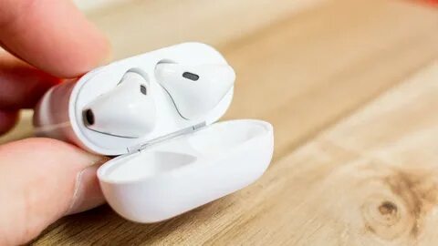 Airpods издают звук
