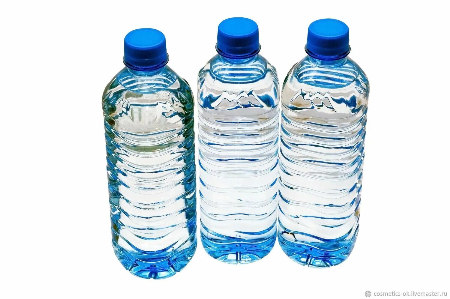 3 бутылки воды