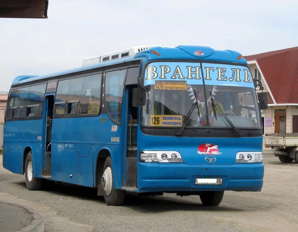 Автобус находка врангель. Daewoo bh116. Автобус 26 находка Врангель. Автобус Daewoo bh116 (н695не 27).. Автовокзал находка.
