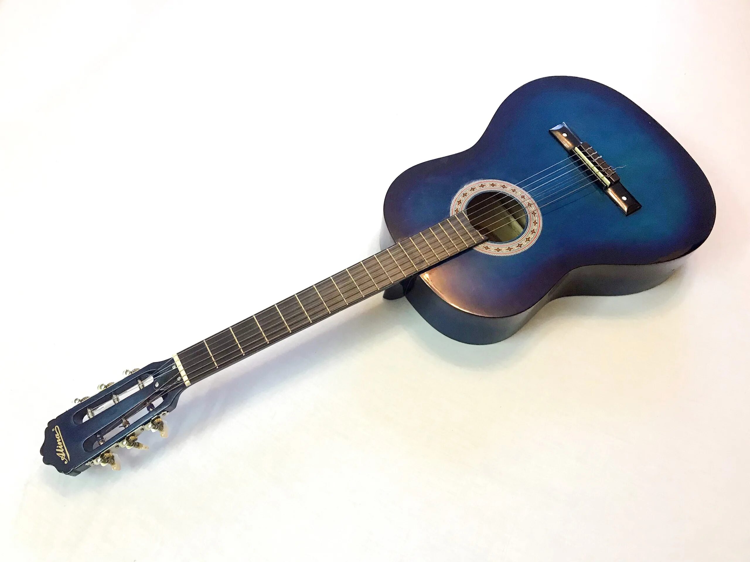 Гитара blue. Гитара blue. Синяя акустическая гитара. Гитара акустическая model mc36100na hemhm. Гитара хонер акустика синего цвета.