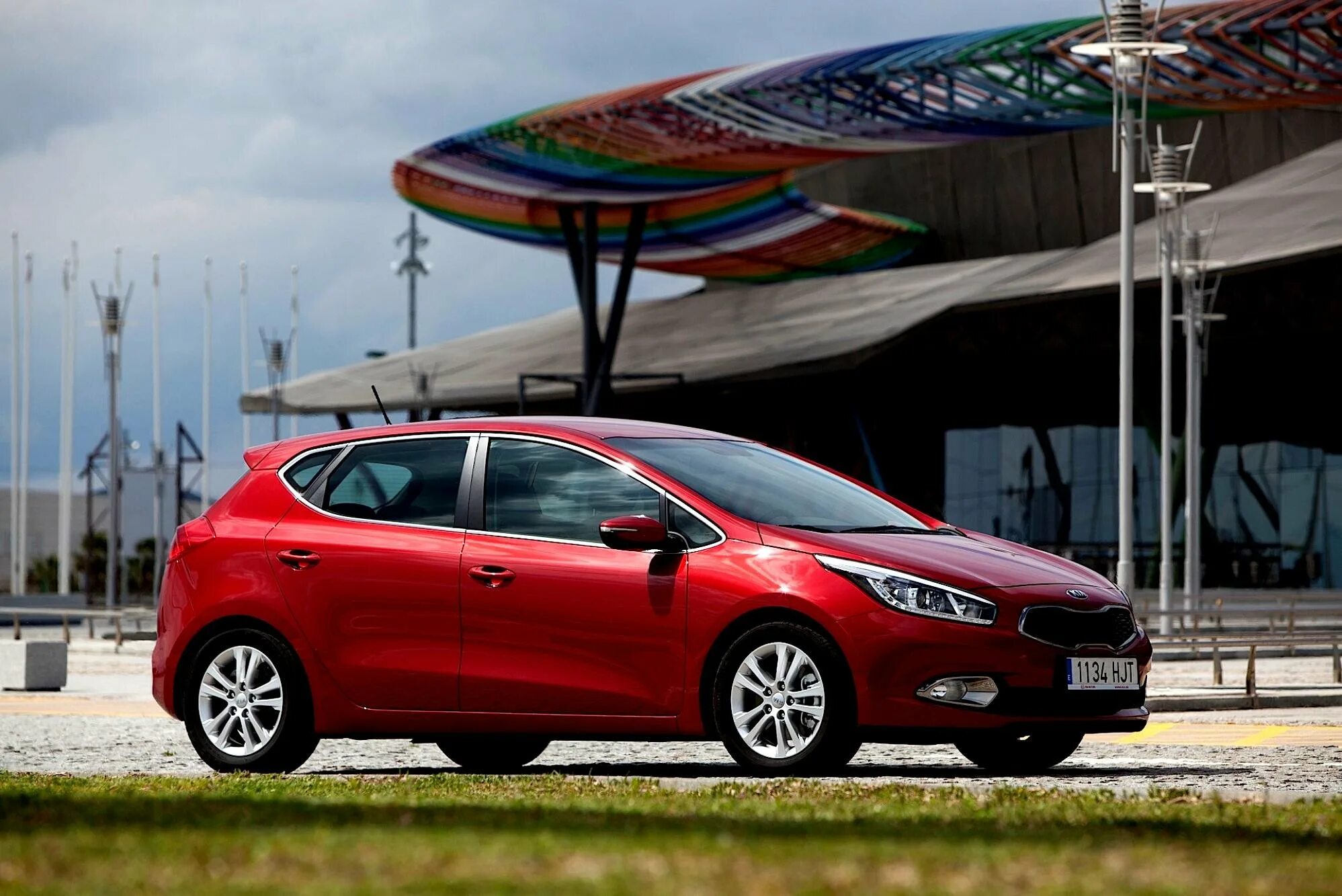 Киа СИД хэтчбек. Kia Ceed 2012 хэтчбек. Kia Ceed, 2013 красный. Kia Ceed 4.