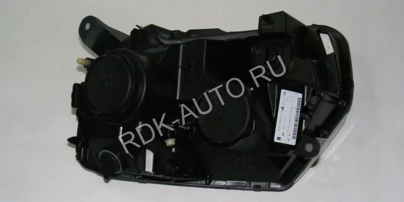 Вентиляция фары рено дастер 2. Блок фара рено дастер. Блок фара рено дастер. Фара рено дастер 2016. Renault 260107307r.
