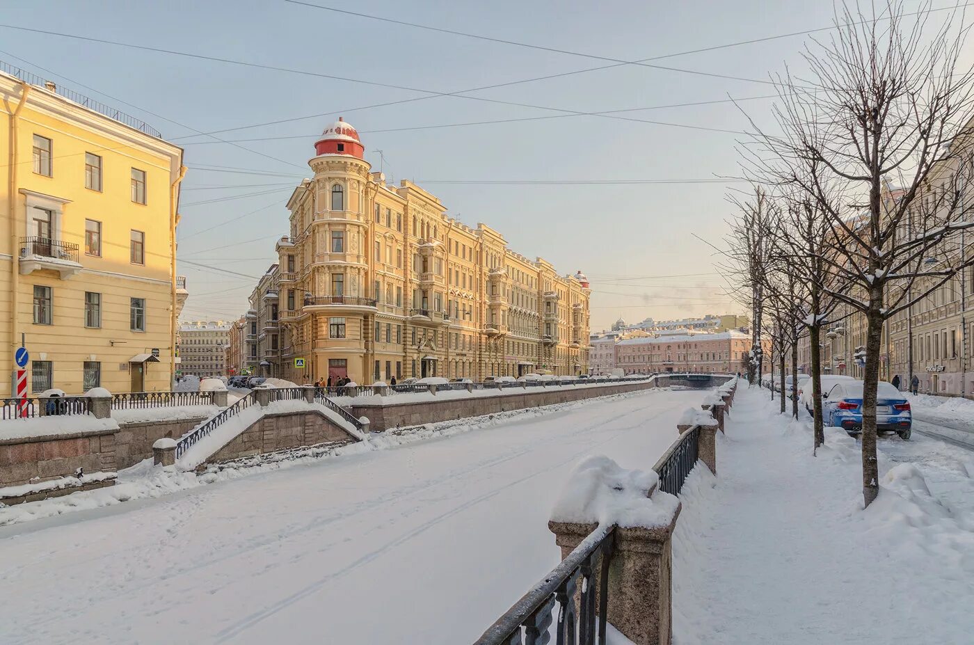 Спб январь. Канал Грибоедова Санкт-Петербург зима. Снег канал Грибоедова Петербург. Канал Грибоедова Санкт-Петербург зимой. Канал Грибоедова зимой.