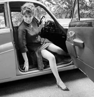 Girls and vehicles…66 - DRIVE2