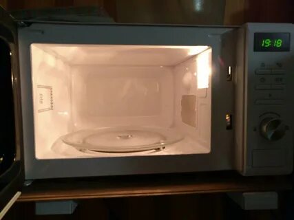Продам микроволновку бу
