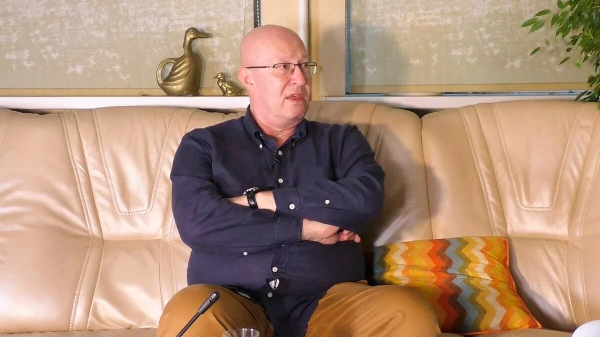 Соловей на ютубе последний выпуск. Валерий соловей последнее 2025. валерий соловей интервью. валерий соловей последнее интервью. валерий соловей 2025.