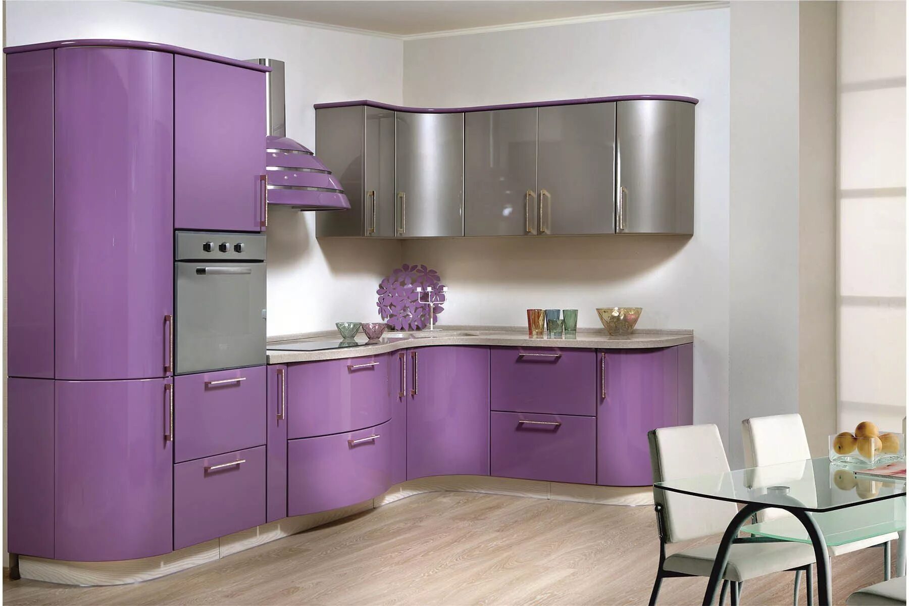 Фабрика мебели май. Кухня в сиреневых тонах. Радиусные кухни. Кухонный гарнитур угловой фиолетовый. Кухня Модерн фиолетовая.