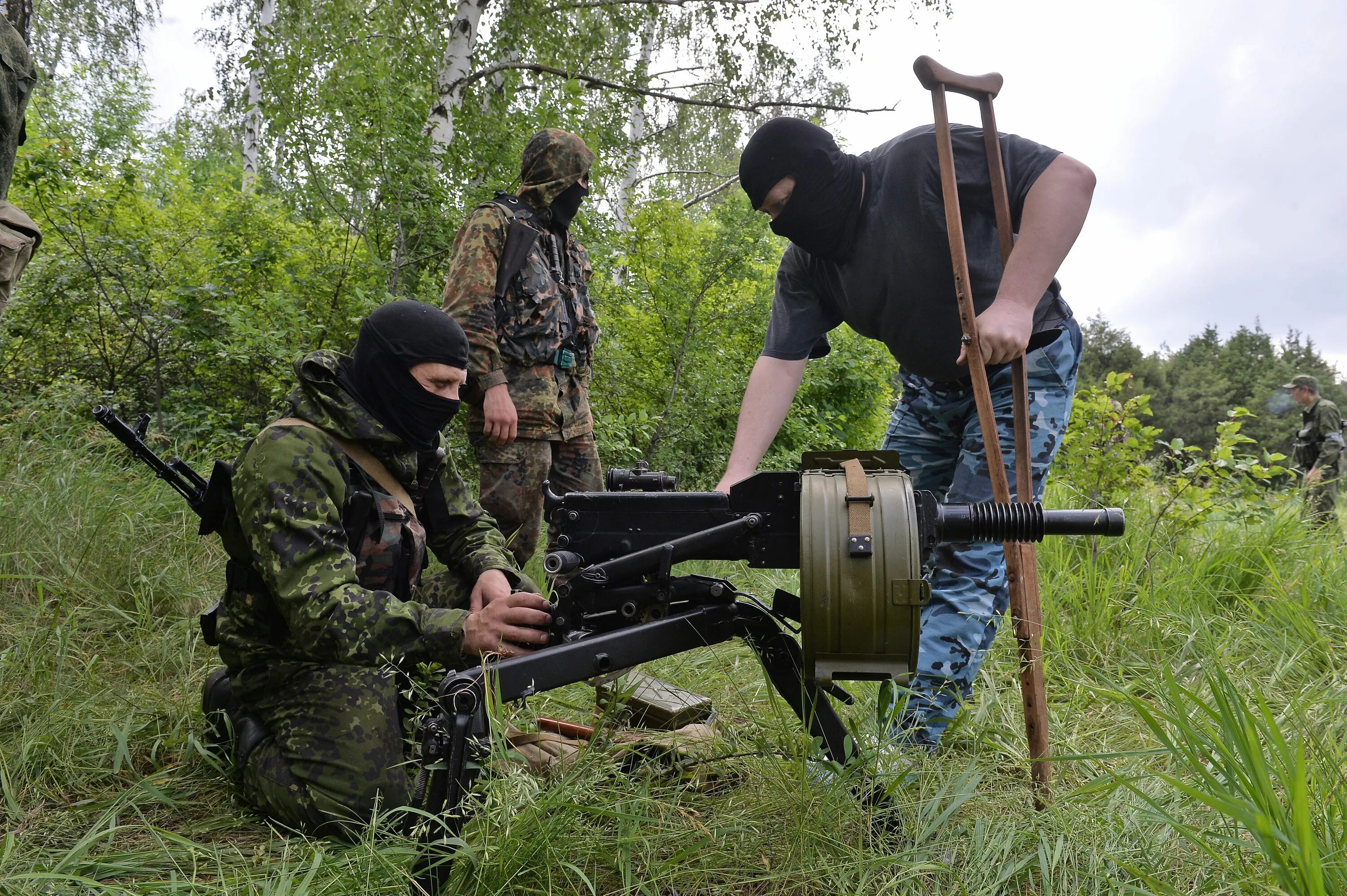 Луганск на карте боевых действий. Металлист луганск бои 2014. Бои под луганском. Ополчение луганской области. Бои в донецком аэропорту.