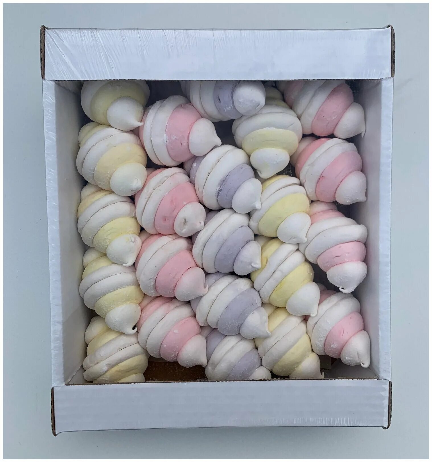 Зефир зевс. Зефир ванильный кронштадтская. 1 кг зефира. 1 кг зефира. Белевский зефир 1 кг.